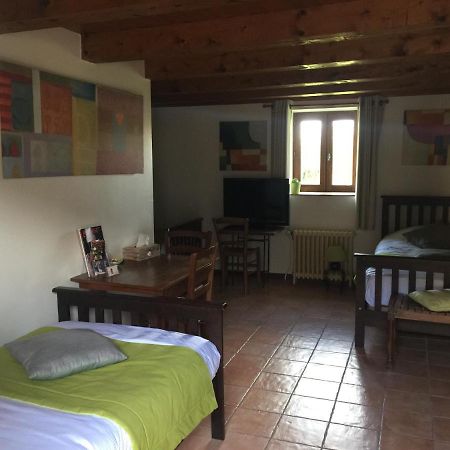 Le Moulin De Champagne Bed & Breakfast Viriat Exterior photo