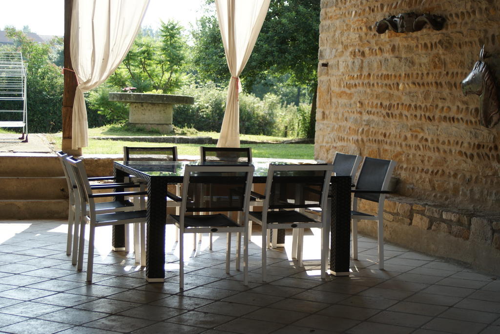 Le Moulin De Champagne Bed & Breakfast Viriat Exterior photo